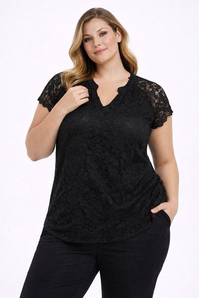 Immagine di CURVY GIRL TOP WITH  LACE